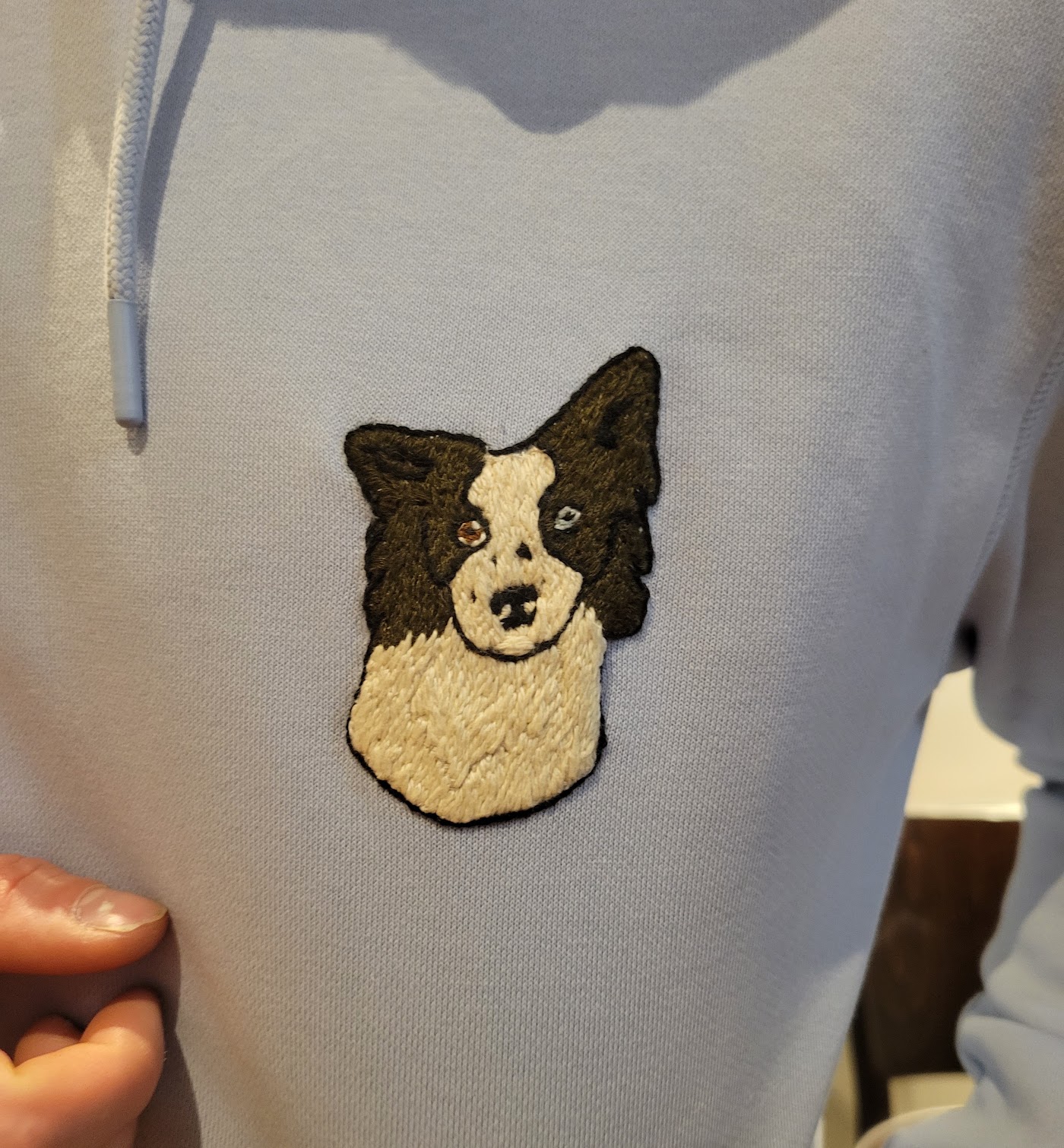 Broderie — portrait de chien