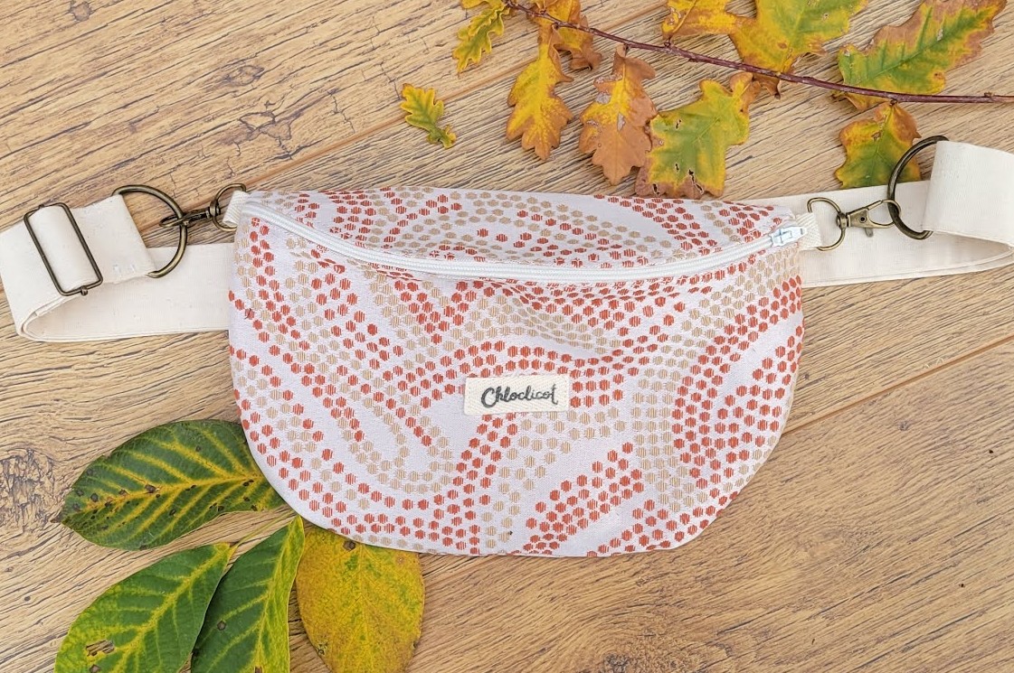 Banane Steph — Chute de tissu d'ameublement, couleur gris et rose - polyester